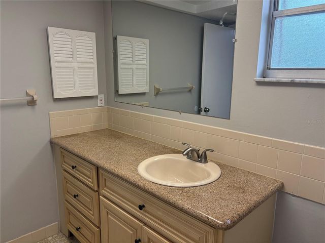 8701 LINCOLNSHIRE DRIVE, Hudson, FL 34667