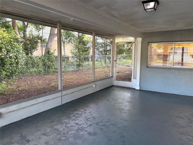 8701 LINCOLNSHIRE DRIVE, Hudson, FL 34667