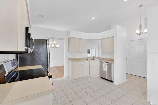 2175 STONEY POINTE DRIVE, Lakeland, FL 33813