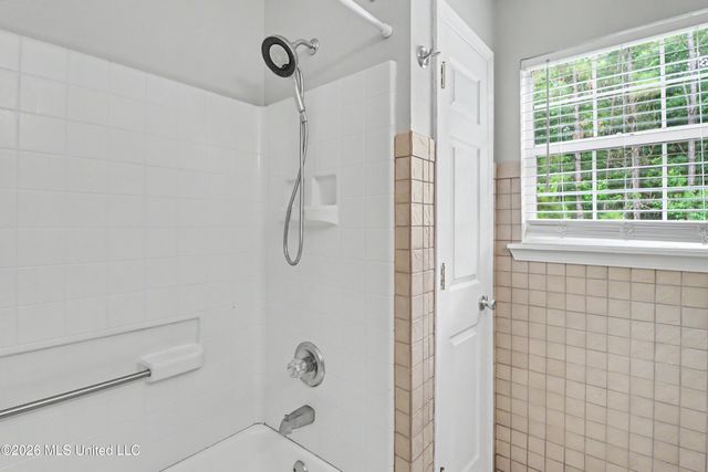 1337 Gum Street, Ocean Springs, MS 39564