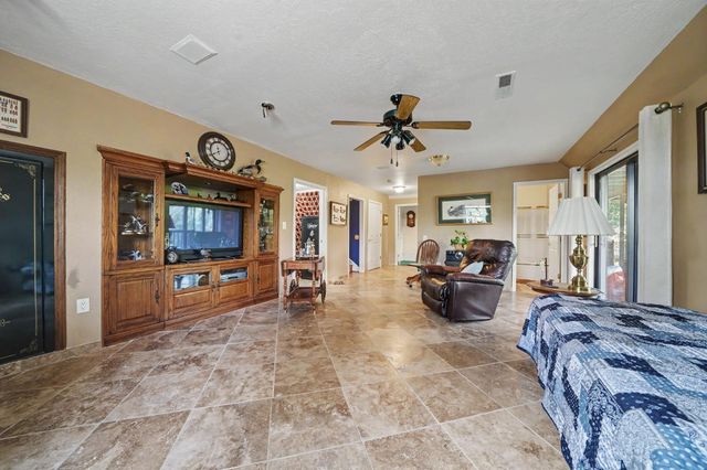 19970 Dawn Rdg, Jackson, CA 95642