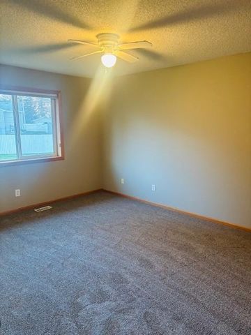 11139 Frankfort Parkway NE, Saint Michael, MN 55376