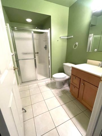 2741 Georgetowne Drive A1, Highland, IN 46322