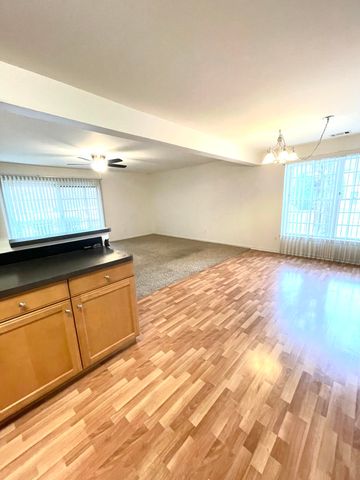 2741 Georgetowne Drive A1, Highland, IN 46322