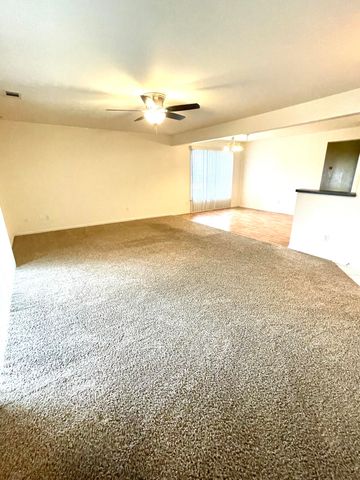 2741 Georgetowne Drive A1, Highland, IN 46322