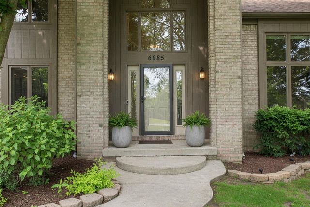 6985 Springcrest Court, Clarkston, MI 48346