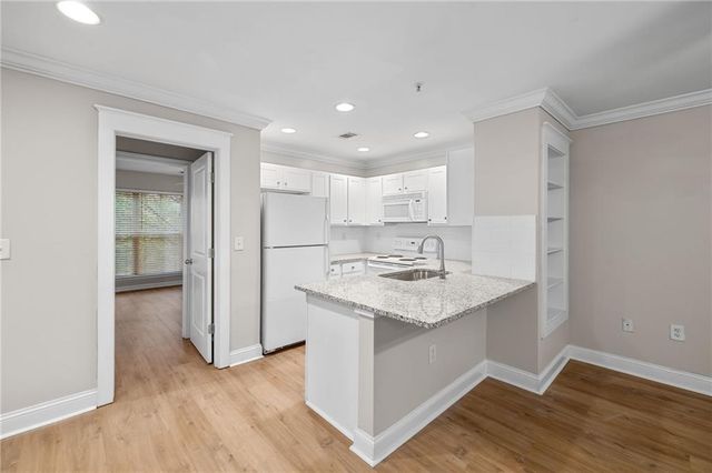 1035 Barnett Shoals Road 931, Athens, GA 30605