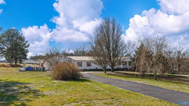 1816 Adamsburg Road E, Fort Payne, AL 35967