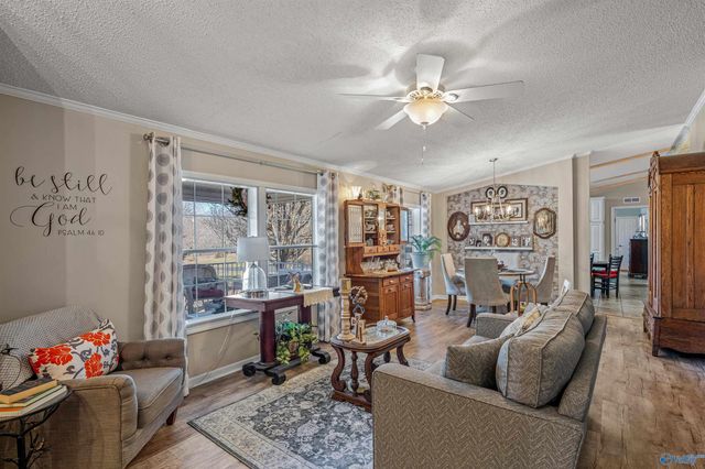 1816 Adamsburg Road E, Fort Payne, AL 35967