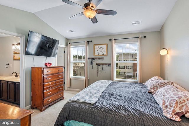 18437 CONGRESSIONAL CIR, Ruther Glen, VA 22546