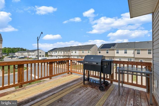 18437 CONGRESSIONAL CIR, Ruther Glen, VA 22546