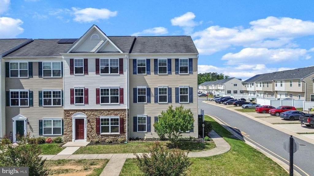 18437 CONGRESSIONAL CIR, Ruther Glen, VA 22546