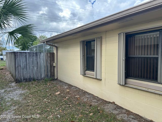 995 Botany Lane, Rockledge, FL 32955