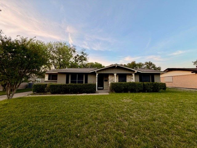 710 Silverstone Drive, Richardson, TX 75080