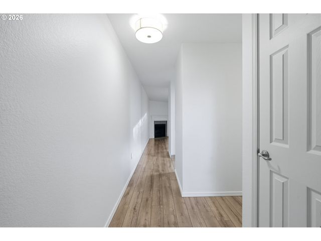 17602 Nw SPRINGVILLE Rd C-7, Portland, OR 97229