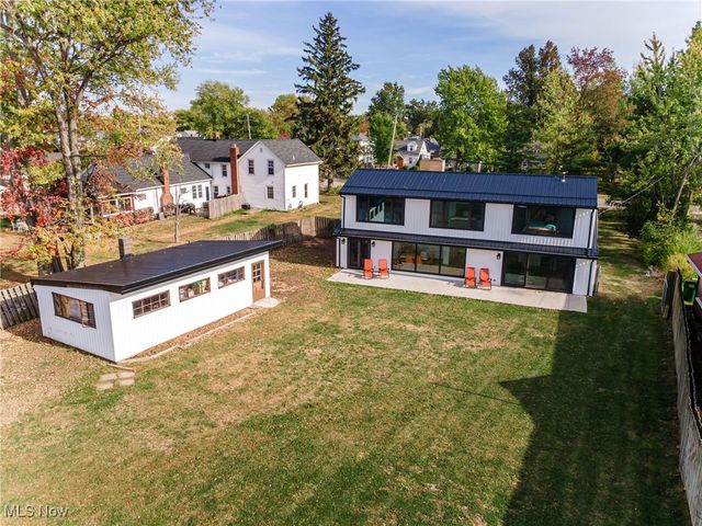 32321 Lake Shore Boulevard, Willowick, OH 44095