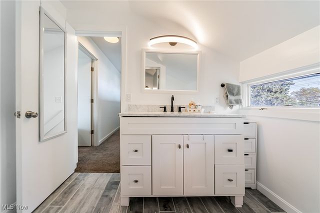 32321 Lake Shore Boulevard, Willowick, OH 44095