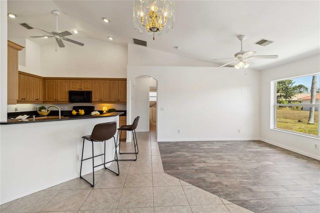113 MARK TWAIN LANE, Rotonda West, FL 33947