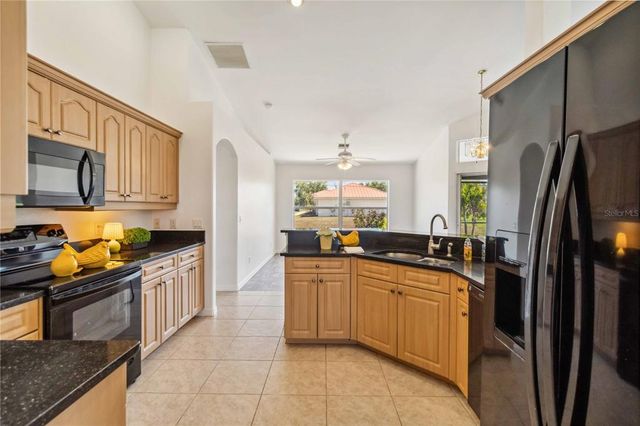 113 MARK TWAIN LANE, Rotonda West, FL 33947