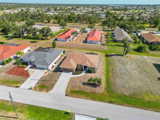 113 MARK TWAIN LANE, Rotonda West, FL 33947