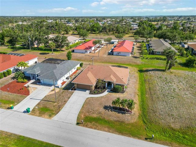 113 MARK TWAIN LANE, Rotonda West, FL 33947