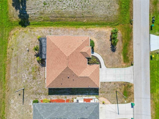 113 MARK TWAIN LANE, Rotonda West, FL 33947
