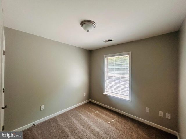 400 MUNSONS HILL CT, Stafford, VA 22554