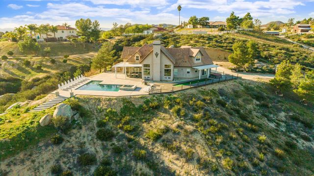 38975 Vista Dawn Court, Temecula, CA 92592