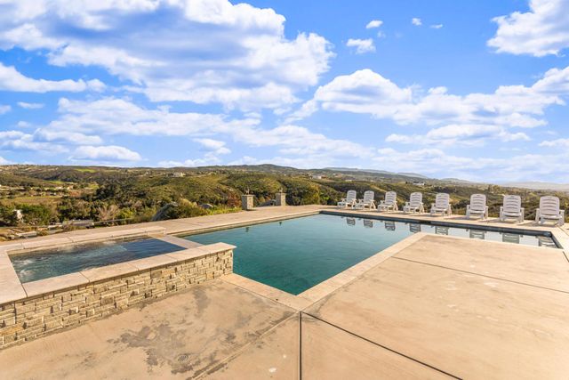 38975 Vista Dawn Court, Temecula, CA 92592