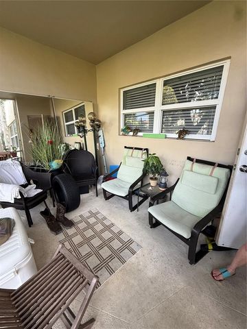 5131 W Oakland Park Blvd 106, Lauderdale Lakes, FL 33313