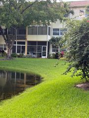 5131 W Oakland Park Blvd 106, Lauderdale Lakes, FL 33313
