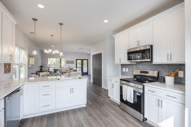 513 Kalman Ln, Madison, TN 37115