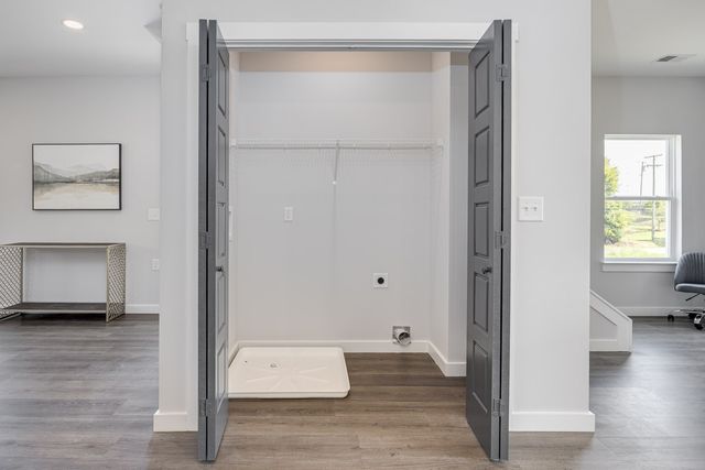 513 Kalman Ln, Madison, TN 37115