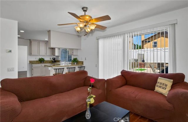 5217 Quapaw, Jurupa Valley, CA 92509