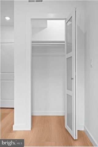 2215 N MUTTER ST, Philadelphia, PA 19133