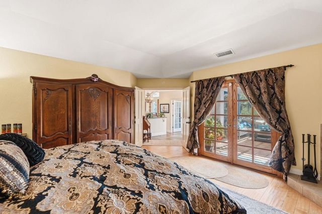 7101 Circa De Media, Escondido, CA 92029