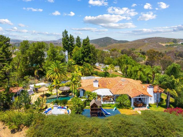 7101 Circa De Media, Escondido, CA 92029