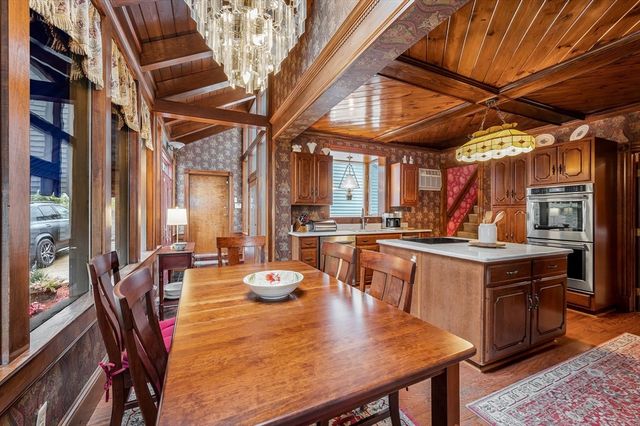 153 Eleventh, Lowell, MA 01850