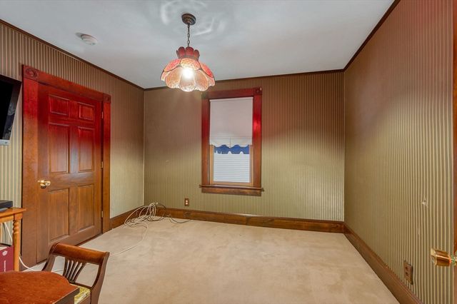 153 Eleventh, Lowell, MA 01850