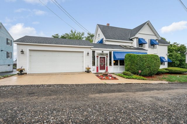 153 Eleventh, Lowell, MA 01850