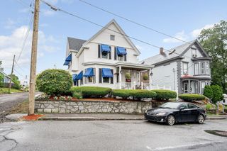 153 Eleventh, Lowell, MA 01850