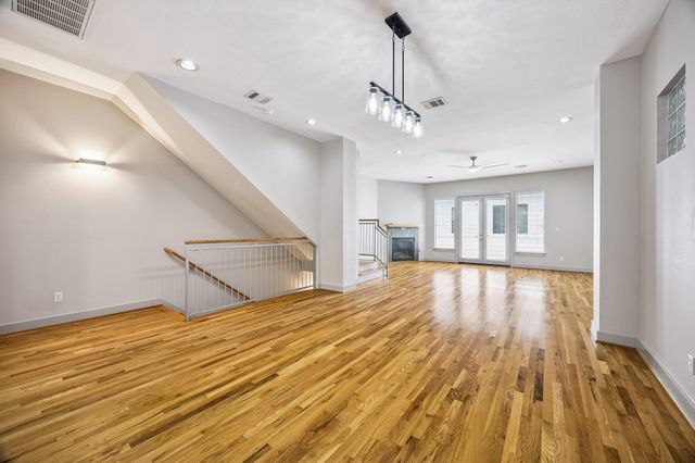 5802 Maxie Street C, Houston, TX 77007