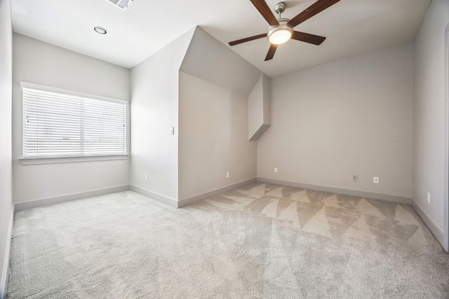 5802 Maxie Street C, Houston, TX 77007