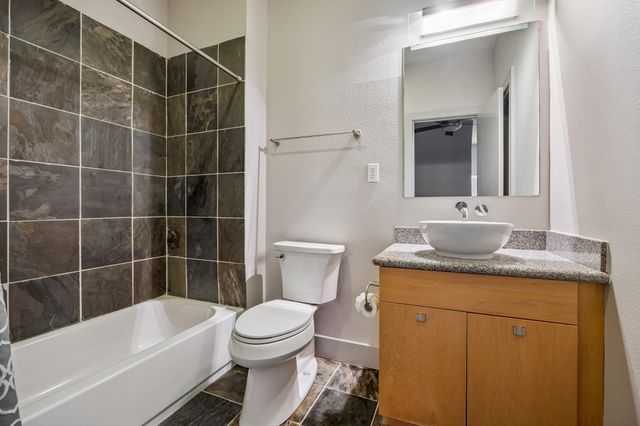 5802 Maxie Street C, Houston, TX 77007