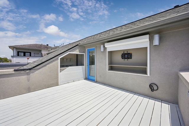 5802 Maxie Street C, Houston, TX 77007