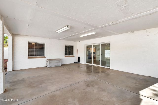 5234 E BLANCHE Drive, Scottsdale, AZ 85254