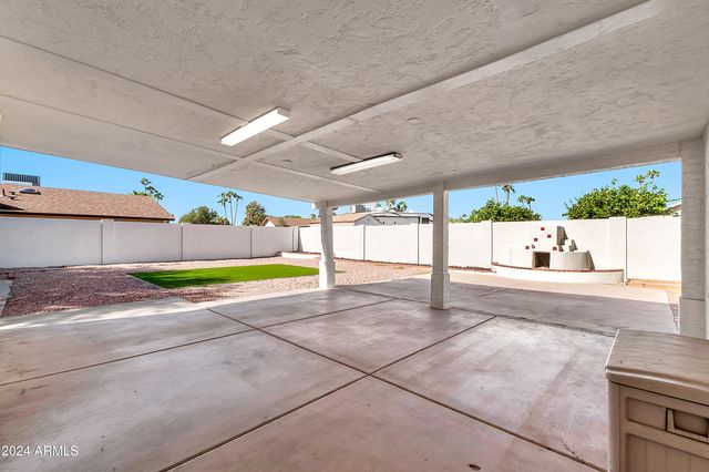 5234 E BLANCHE Drive, Scottsdale, AZ 85254