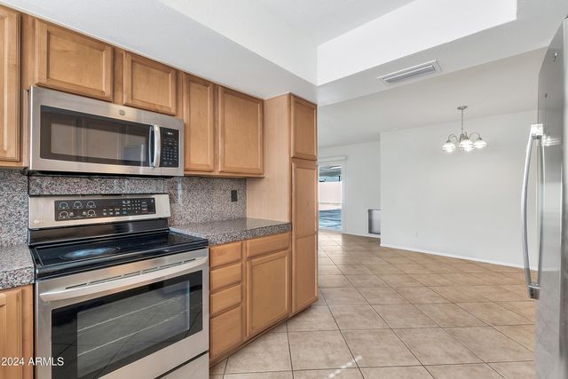 5234 E BLANCHE Drive, Scottsdale, AZ 85254