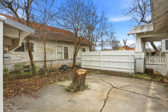 751 Rivas, San Antonio, TX 78207