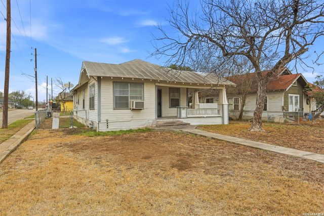 751 Rivas, San Antonio, TX 78207